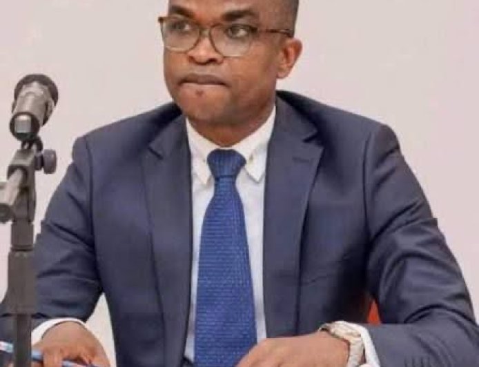 Bénin : Maître Renaud Agbodjo, candidat des Démocrates, annonce son retrait de la vie politique après le rejet de sa candidature