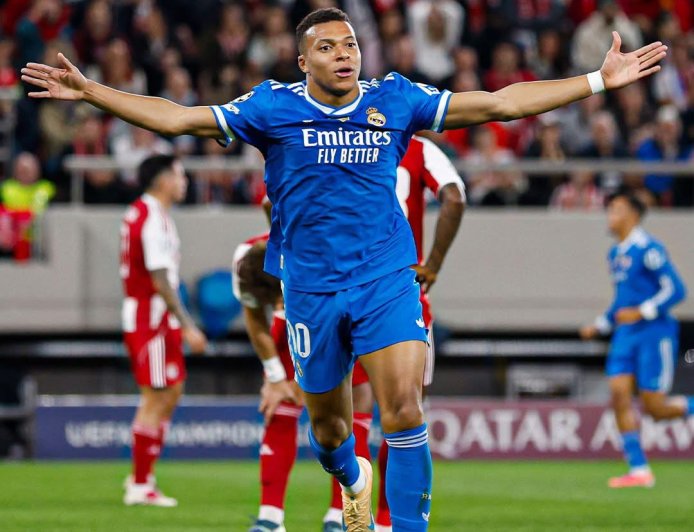 FOOTBALL – LIGUE DES CHAMPIONS REAL MADRID – MBAPPÉ SAUVE LES MERENGUES DANS UN THRILLER À LE PIRÉE (4–3)