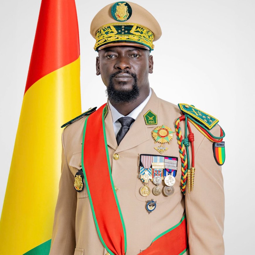 Chronique — La démocratie sous blindés : quand le symbole dépasse le geste