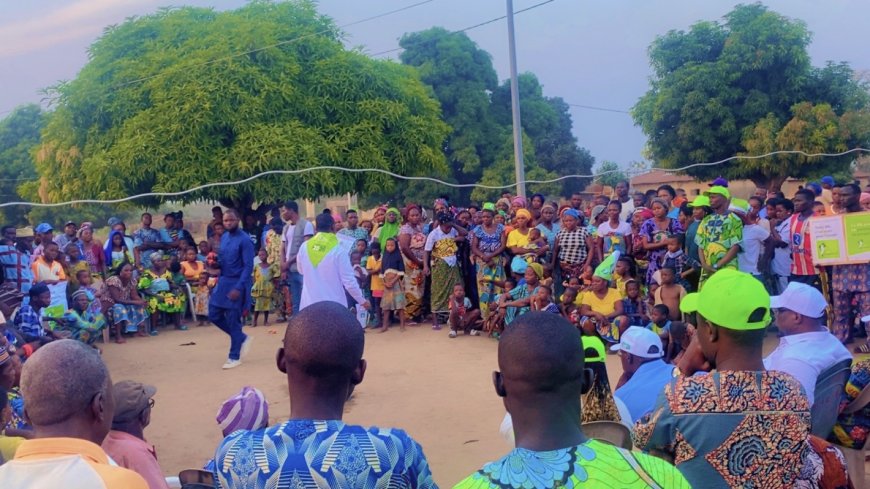 Tournée électorale 2026 : de Alafia à Montewo, le duo AKPONNA–YAYI consolide l’adhésion autour du cheval cabré