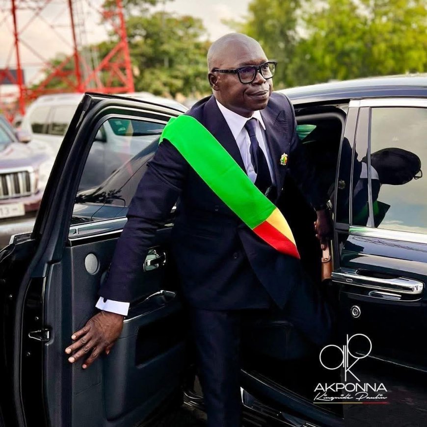 Paulin K. AKPONNA à l’Assemblée nationale : le triomphe d’un fils de Dahibi, l’entrée dans l’Histoire