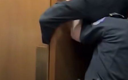 Un vétéran perturbateur évacué du Sénat américain lors d’une audience sur la politique étrangère