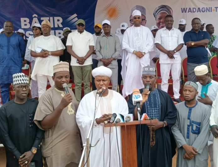 Présidentielle: la plate-forme de soutien ROW officialise ses actions dans le Littoral