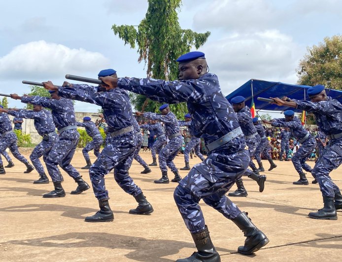 Sortie officielle de la 5ᵉ promotion des élèves agents de Police : 1 568 nouveaux policiers prêts à servir la Nation
