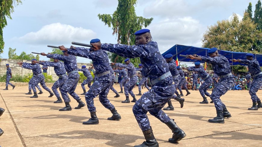 Sortie officielle de la 5ᵉ promotion des élèves agents de Police : 1 568 nouveaux policiers prêts à servir la Nation