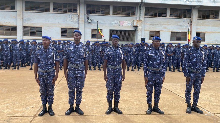 Sortie officielle de la 5ᵉ promotion des élèves agents de Police : 1 568 nouveaux policiers prêts à servir la Nation